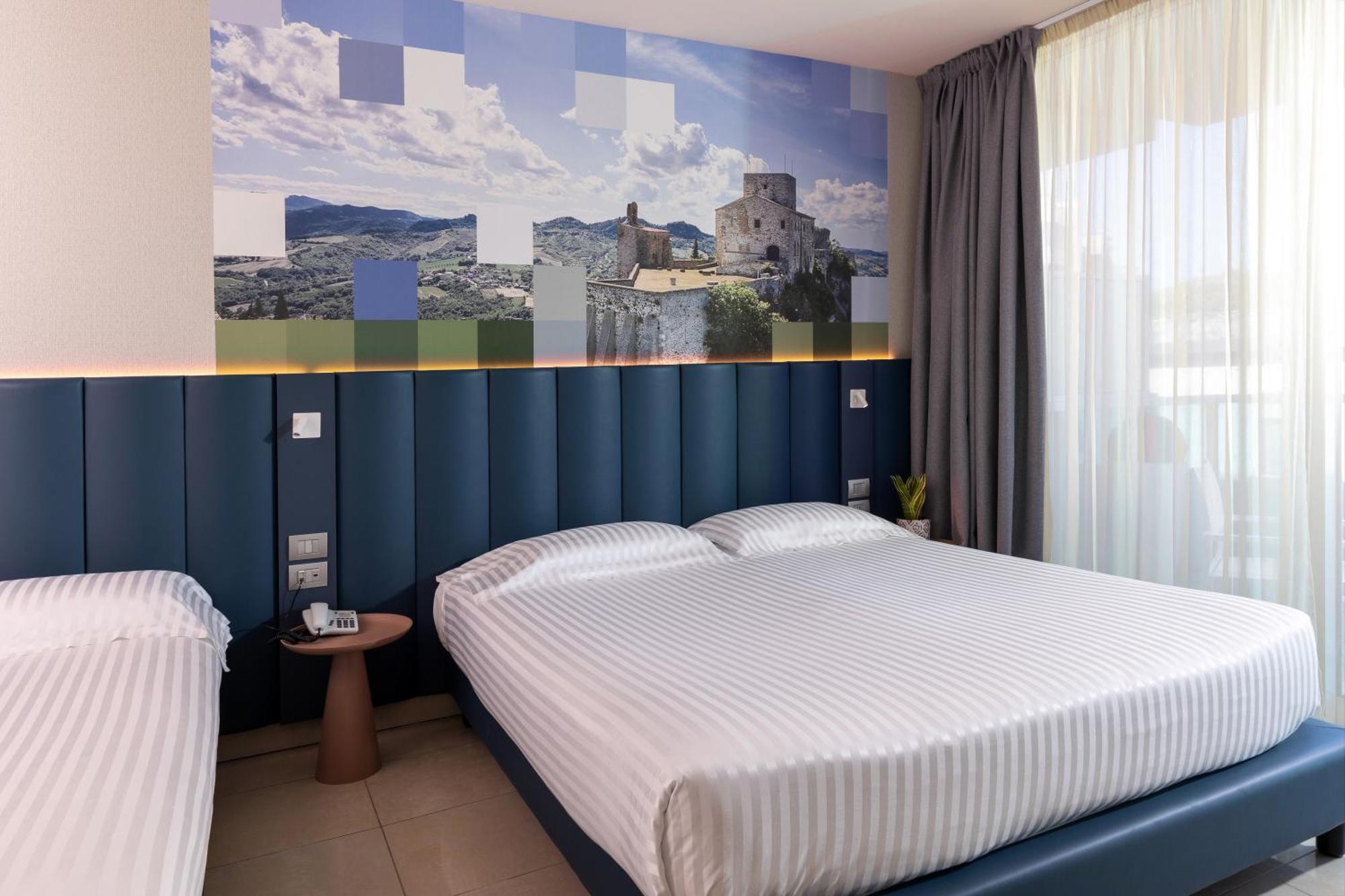 Mercure Hotel Rimini Artis Exterior photo