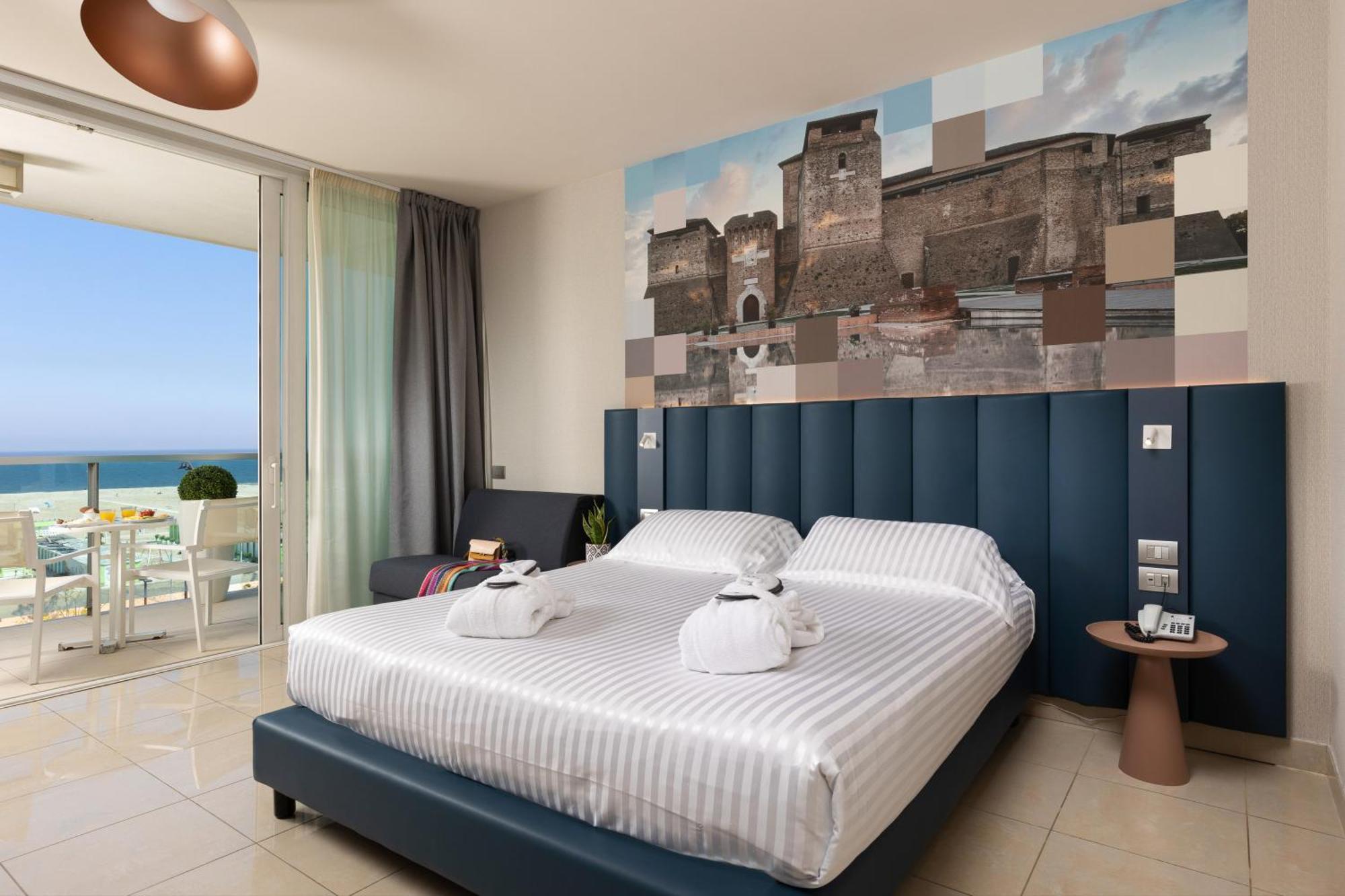 Mercure Hotel Rimini Artis Exterior photo