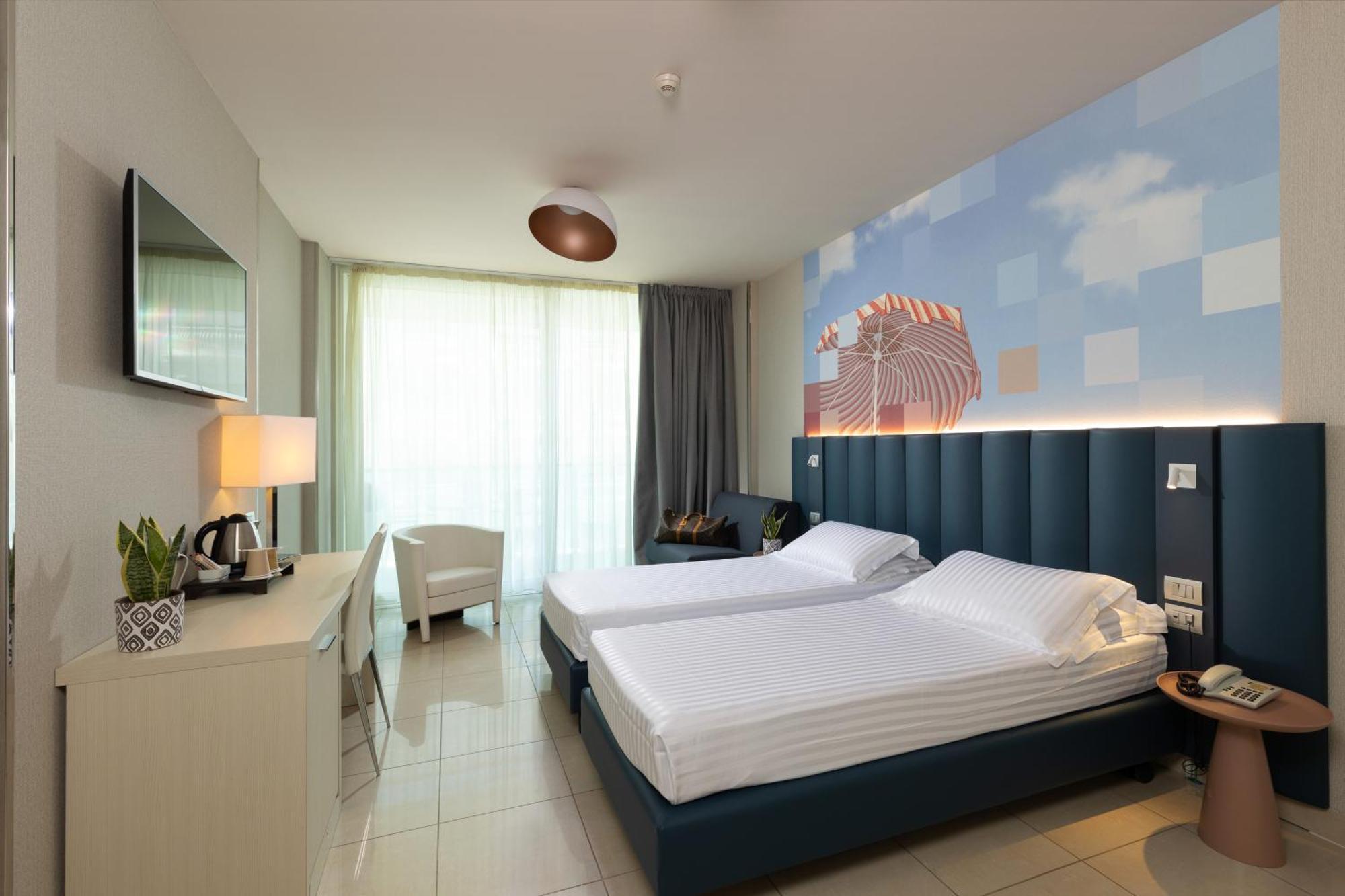 Mercure Hotel Rimini Artis Exterior photo