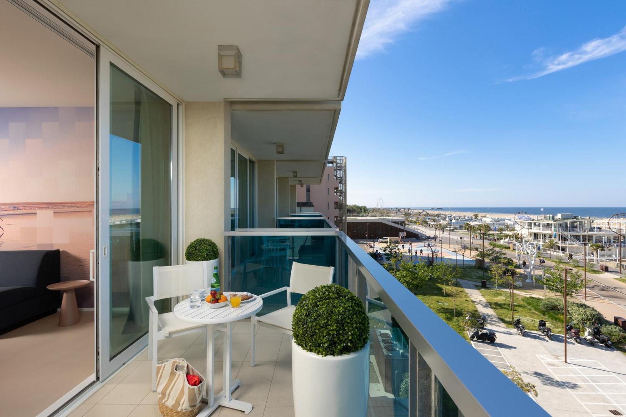 Mercure Hotel Rimini Artis Exterior photo