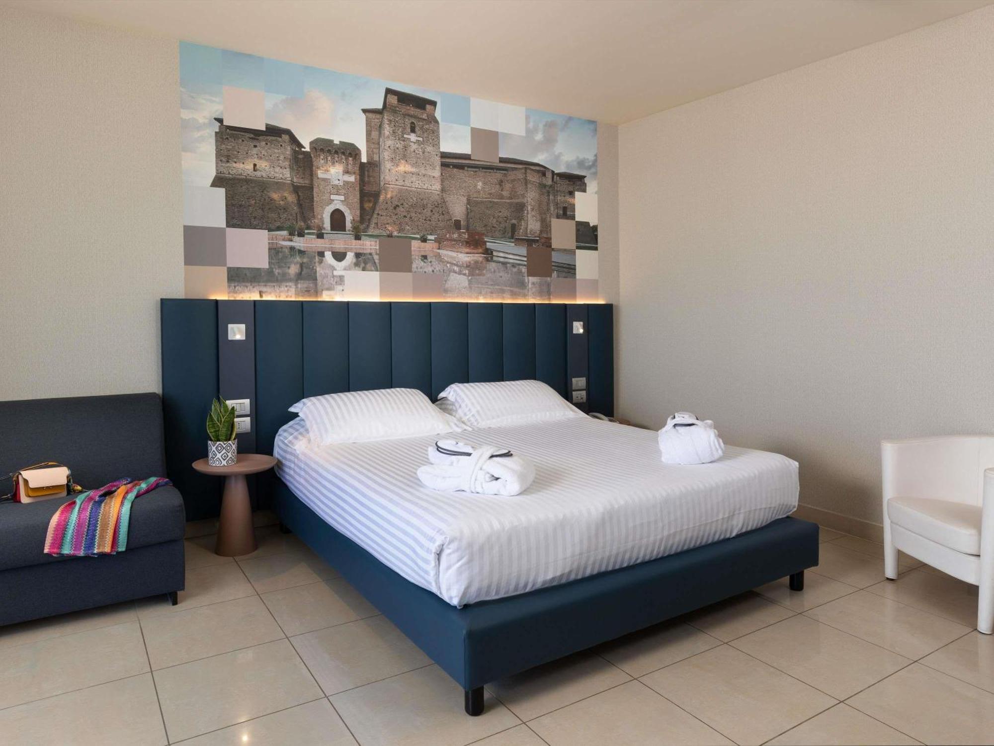 Mercure Hotel Rimini Artis Exterior photo