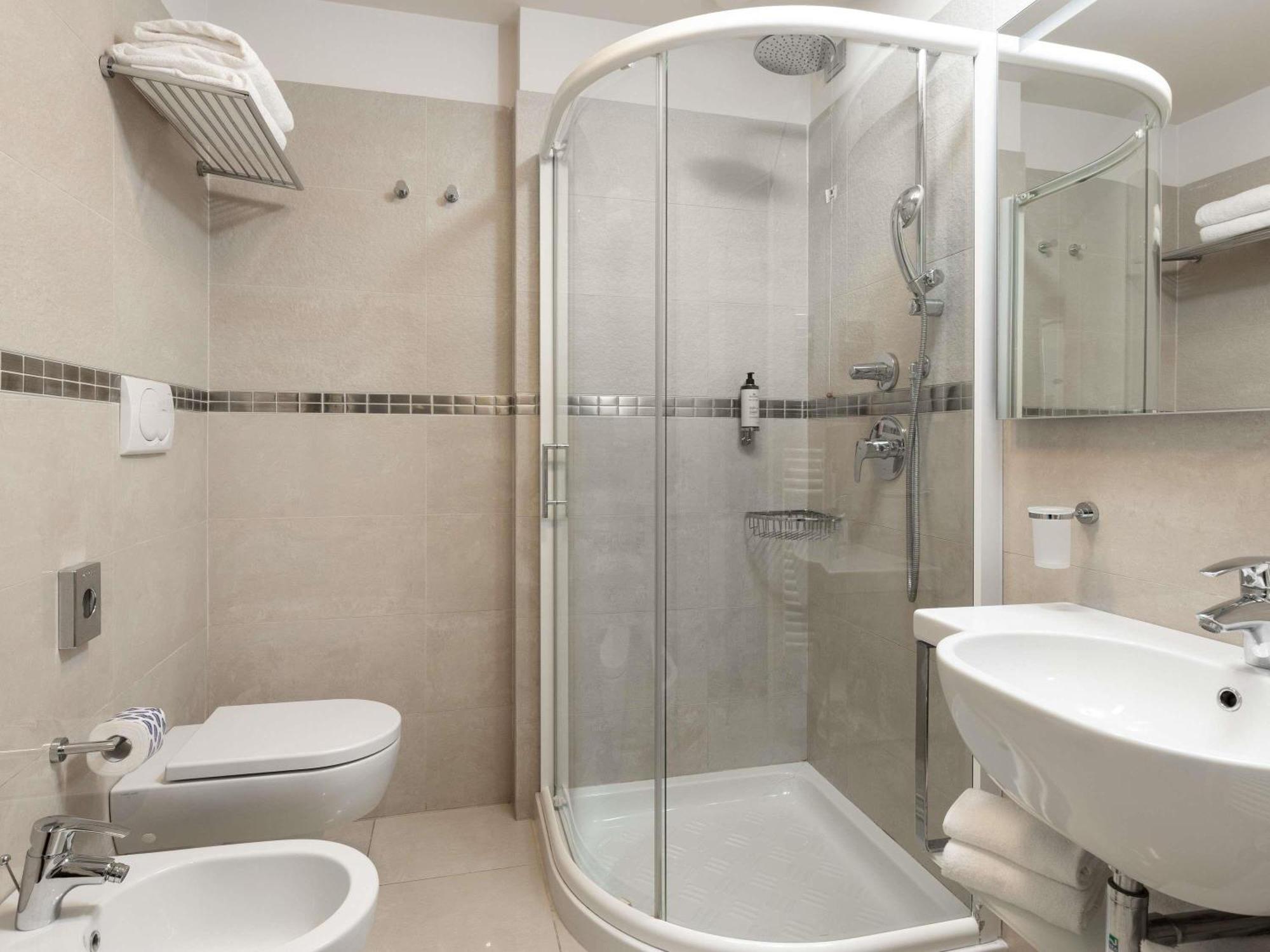 Mercure Hotel Rimini Artis Exterior photo